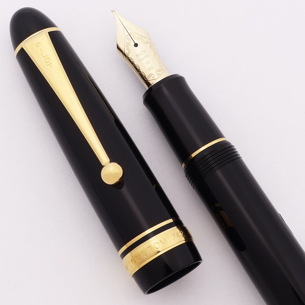 Pilot Namiki Custom 742 Fountain Pen - Black, Gold Trim, 14k Stub